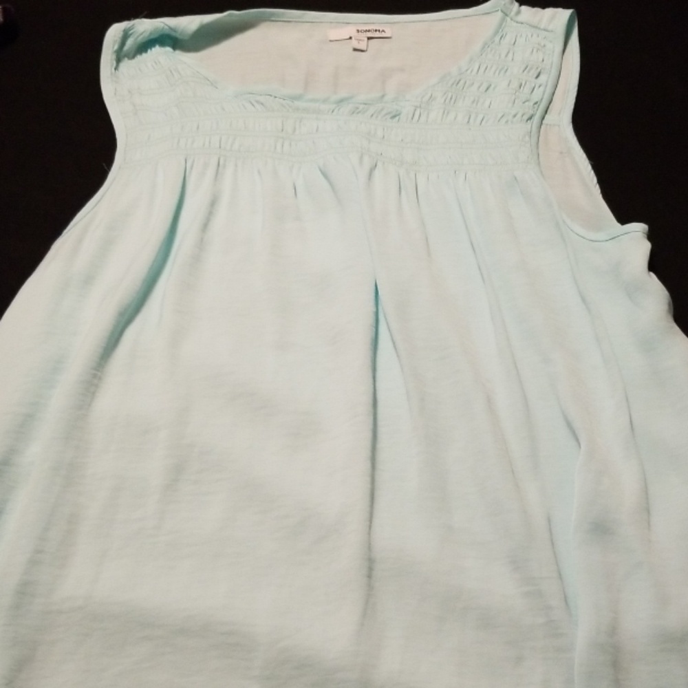 Tank top (nice wear)